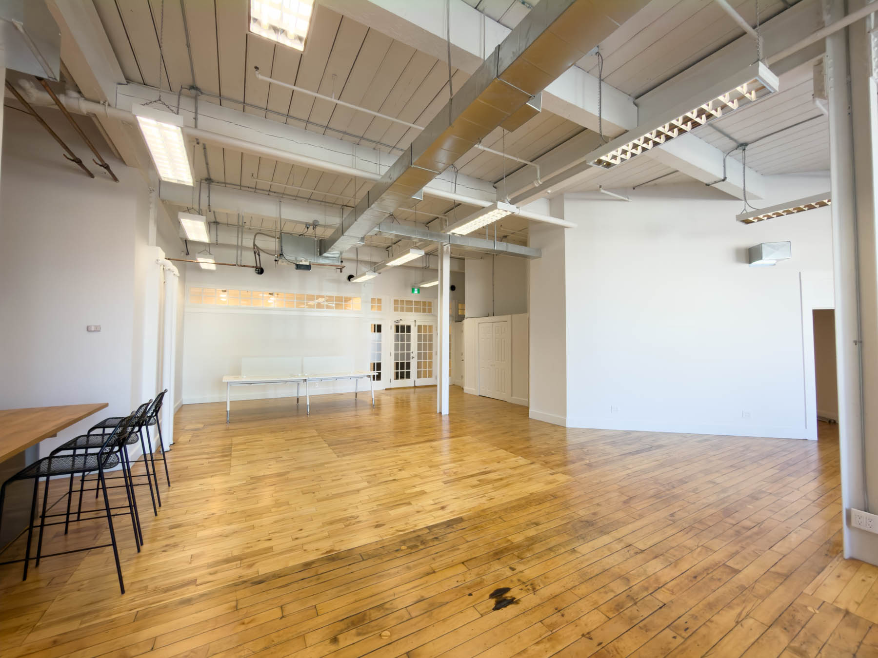 Unit 101A interior, photo 2